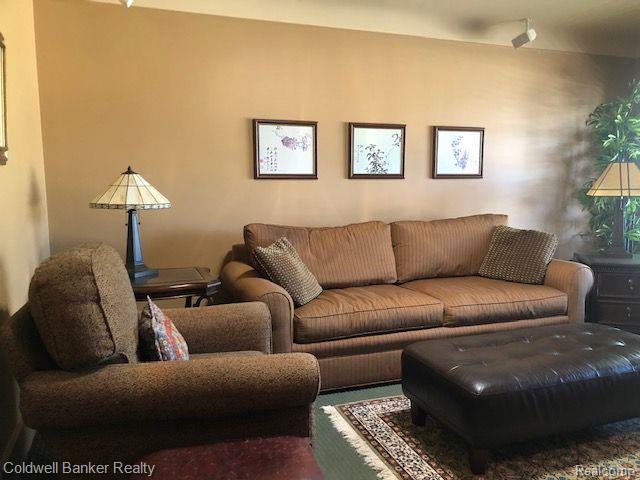 13332 Martin Road Warren, MI 48088 - Photo 11 of 29