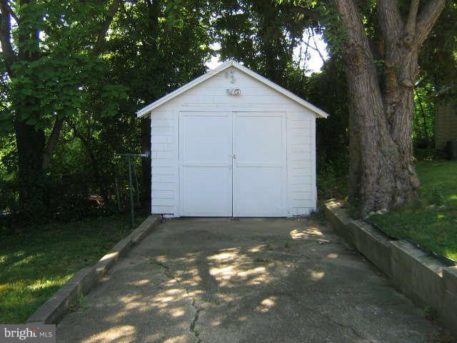 4306 Ridge Road Baltimore, MD 21236 - Photo 24 of 24 Exterior Rear