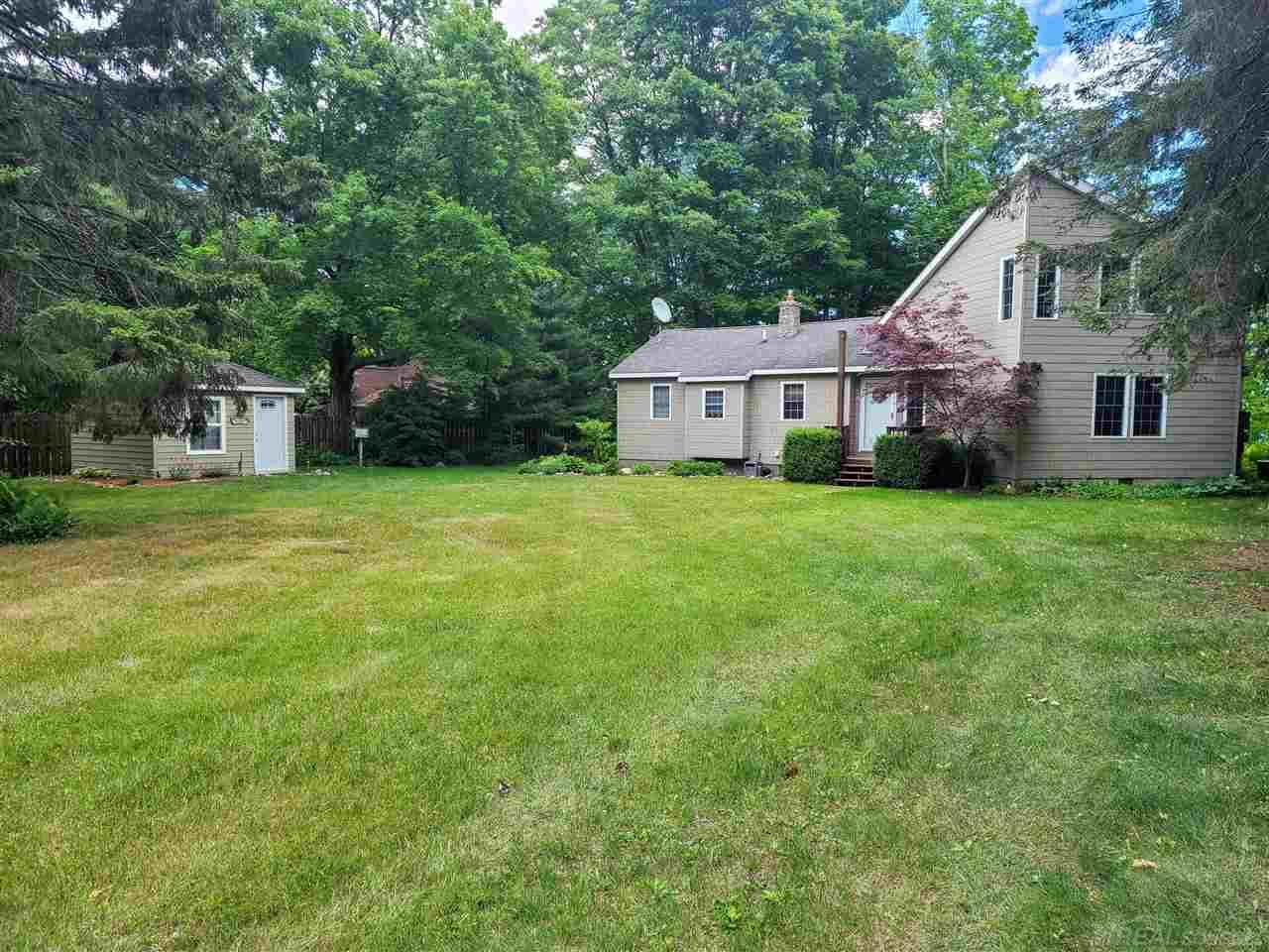 2363 South Lakeshore Road Applegate, MI 48401 - Photo 26 of 55 50046484-25.JPG