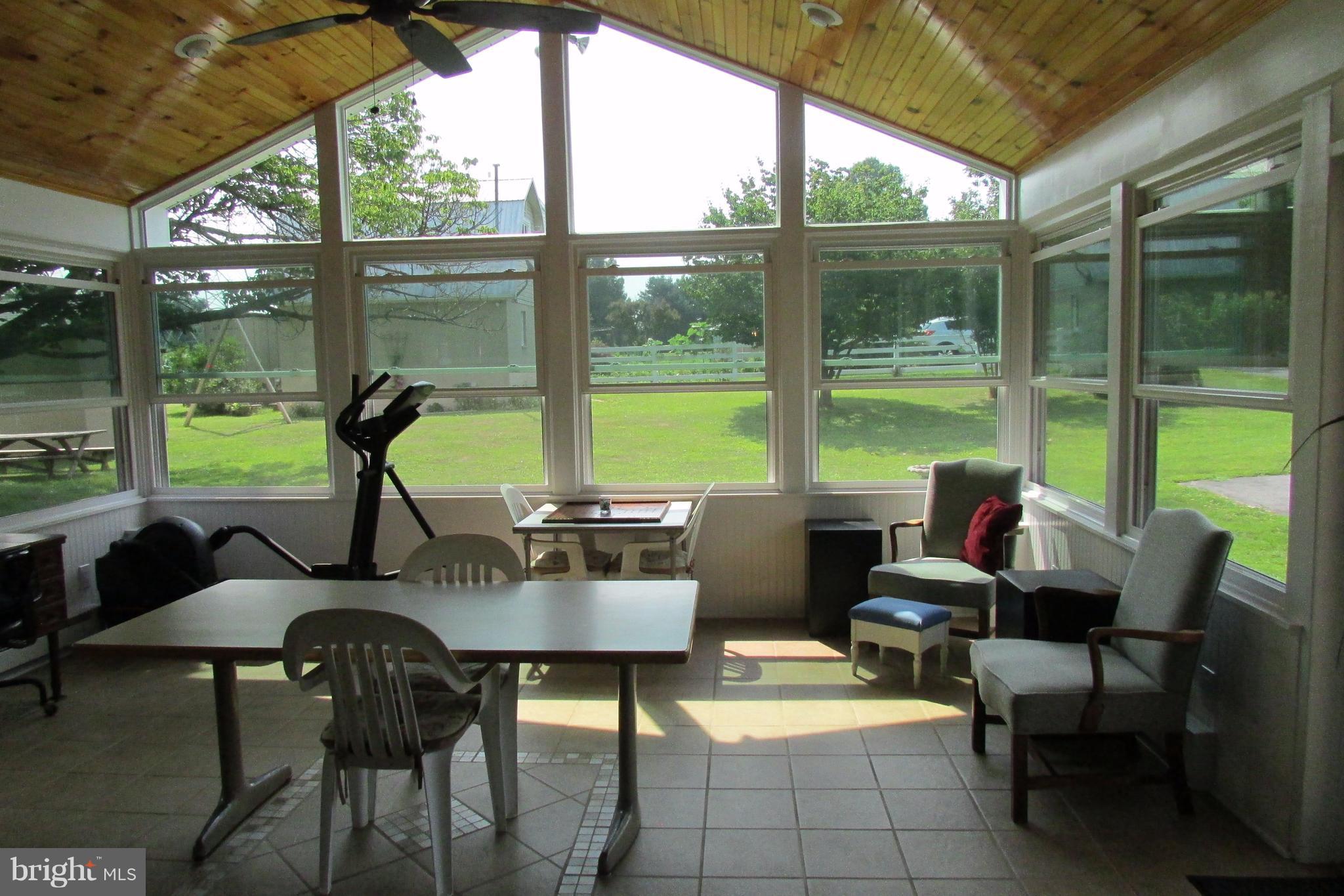 14800 Schaeffer Road Boyds, MD 20841 - Photo 26 of 27 Sunroom 2010