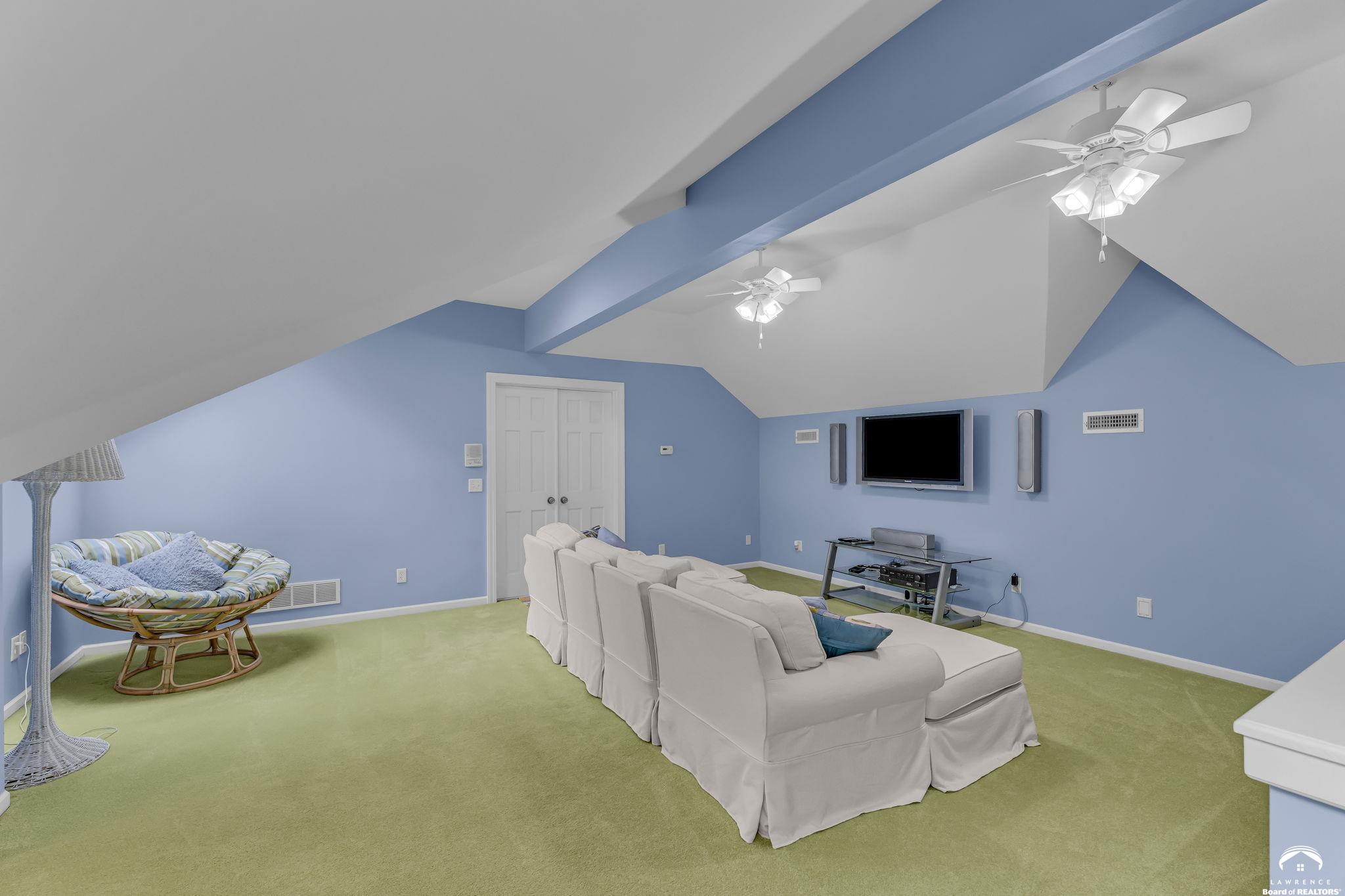 4516 Cedar Ridge Court Lawrence, KS 66049 - Photo 71 of 96