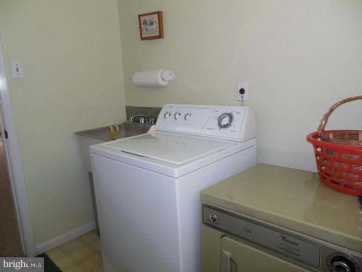 131 Meetinghouse Road Hatboro, PA 19040 - Photo 17 of 23 Laundry Room