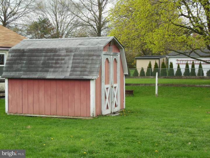 131 Meetinghouse Road Hatboro, PA 19040 - Photo 21 of 23 Storage Shed