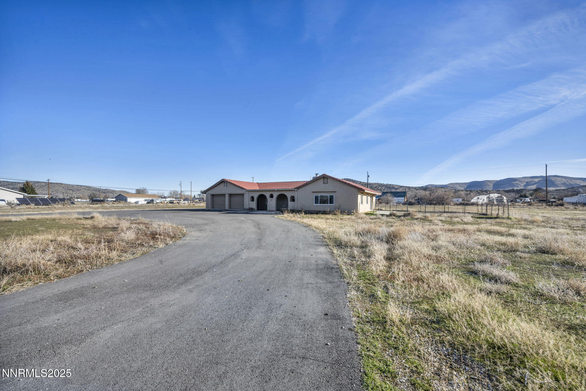 10810 Chesapeake Drive Reno, NV 89506 - Photo 4 of 34 a view of houses with ocean view