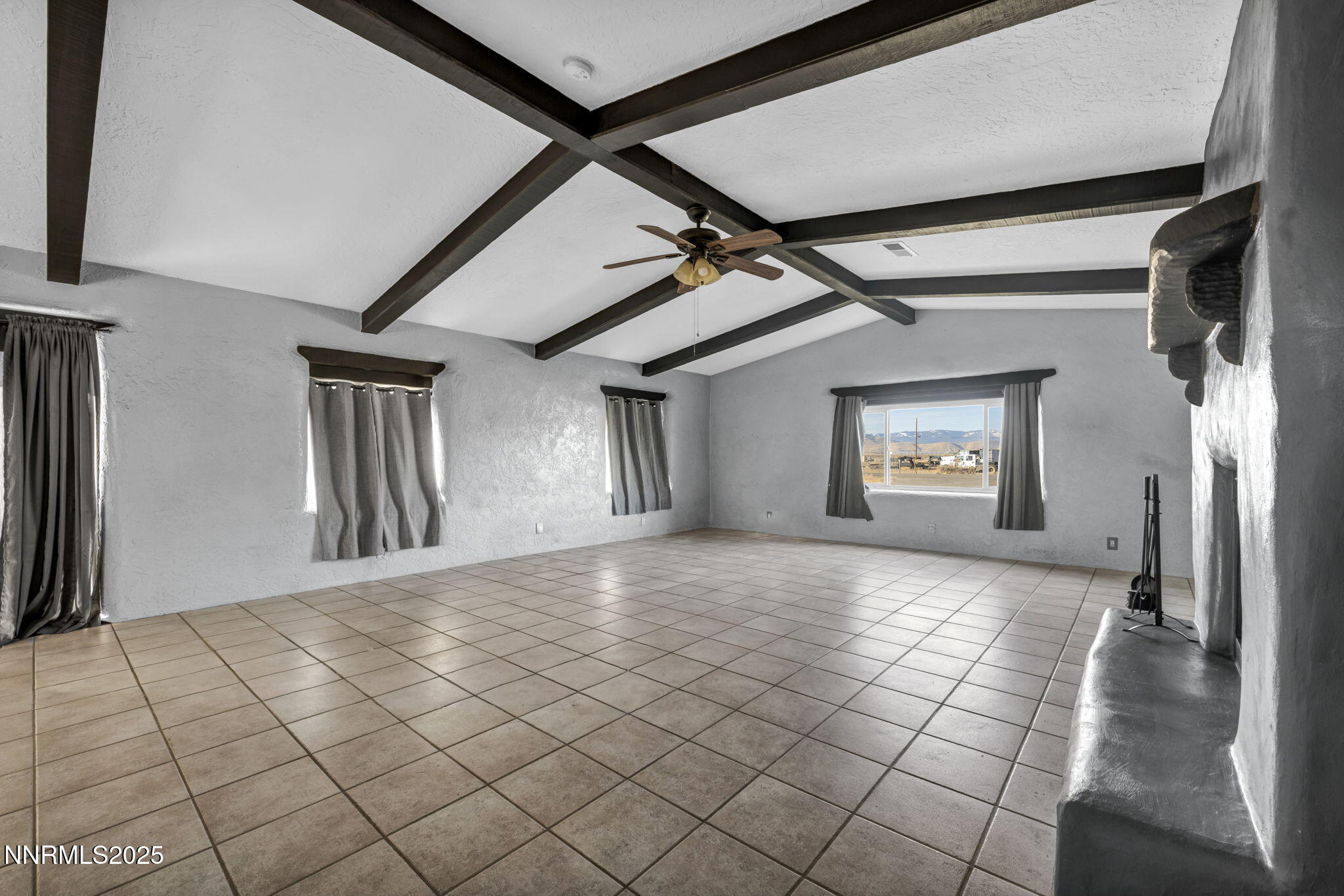 10810 Chesapeake Drive Reno, NV 89506 - Photo 9 of 34 a view of a hallway with entryway and window
