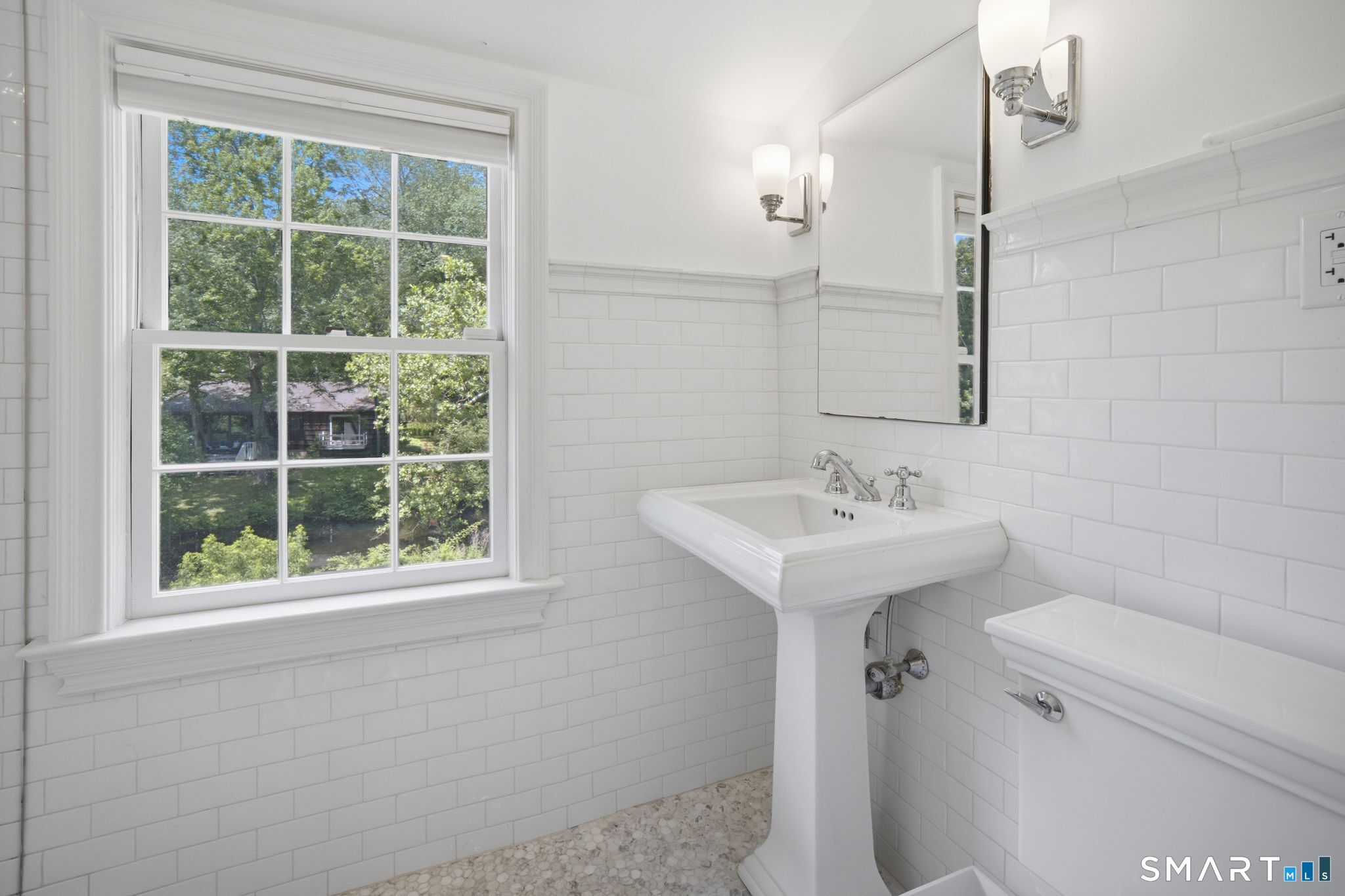 78 River Road Weston, CT 06883 - Photo 28 of 38
