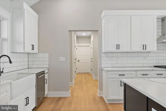 $949,999 | Mistletoe Lane, Shepherdstown, WV 25443