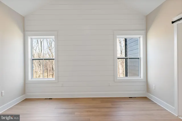 $949,999 | Mistletoe Lane, Shepherdstown, WV 25443