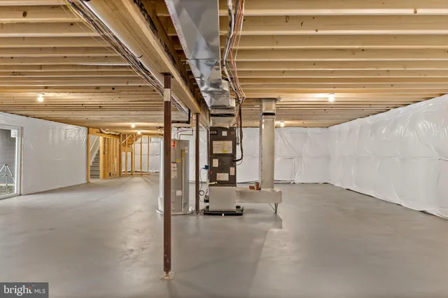 $949,999 | Mistletoe Lane, Shepherdstown, WV 25443