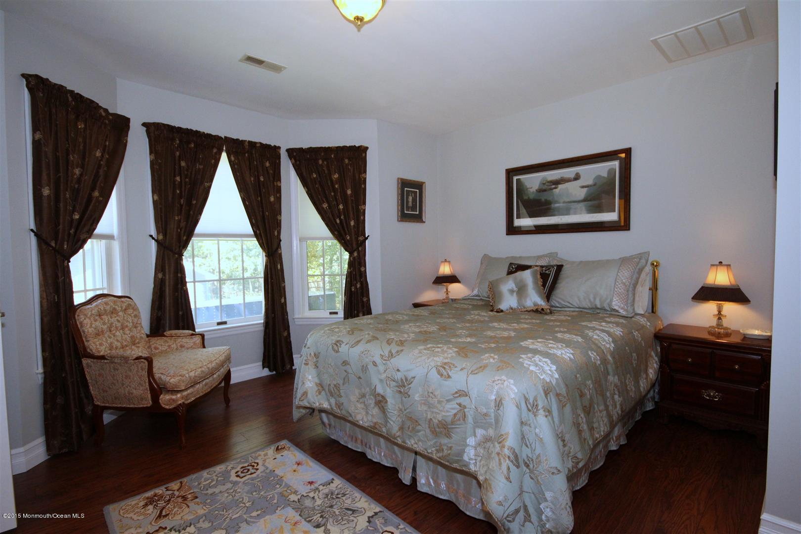 121 Gunwale Road Manahawkin, NJ 08050 - Photo 30 of 36 IMG_4024