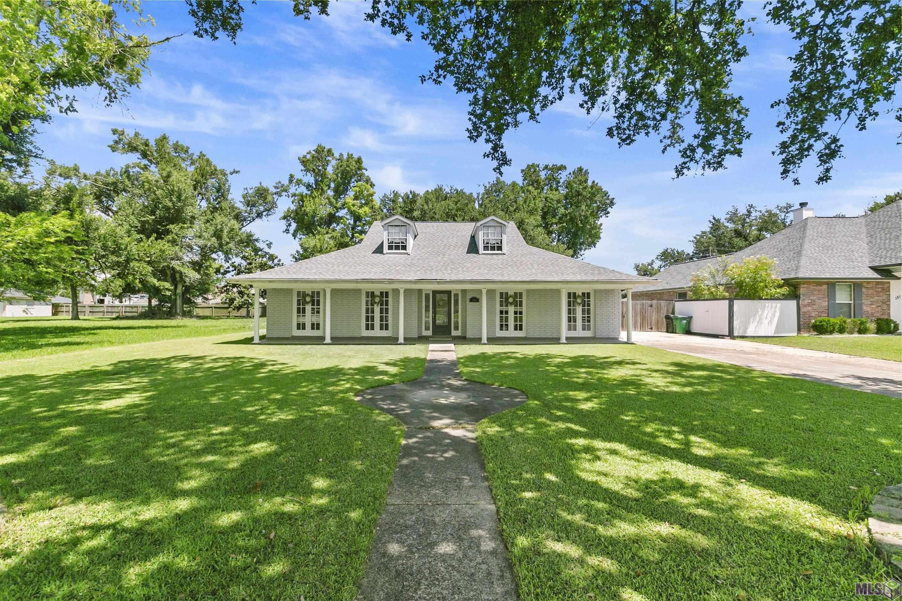 129 Somerset Road Laplace, LA 70068 - Photo 1 of 14