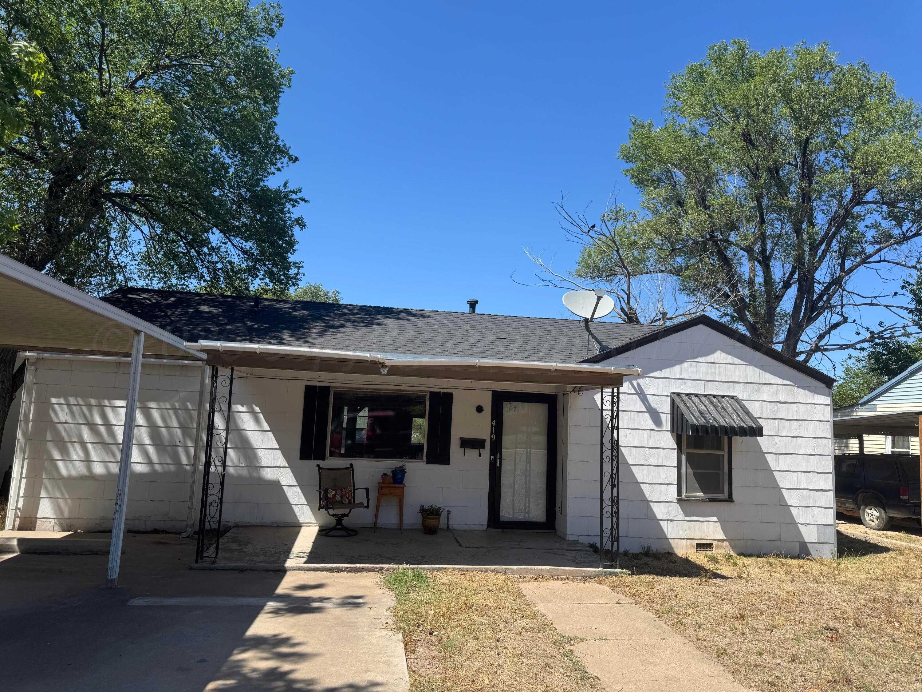 419 East Cheyenne Avenue Canadian, TX 79014 - Photo 8 of 11 IMG_0518