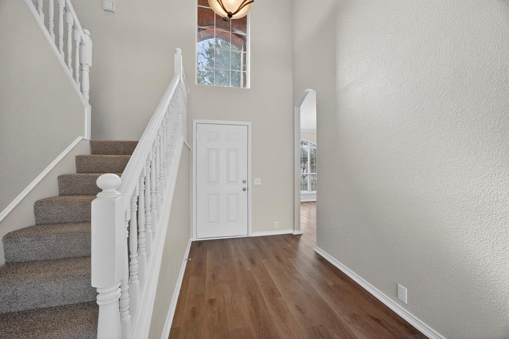 6116 Berkshire Road McKinney, TX 75072 - Photo 3 of 27