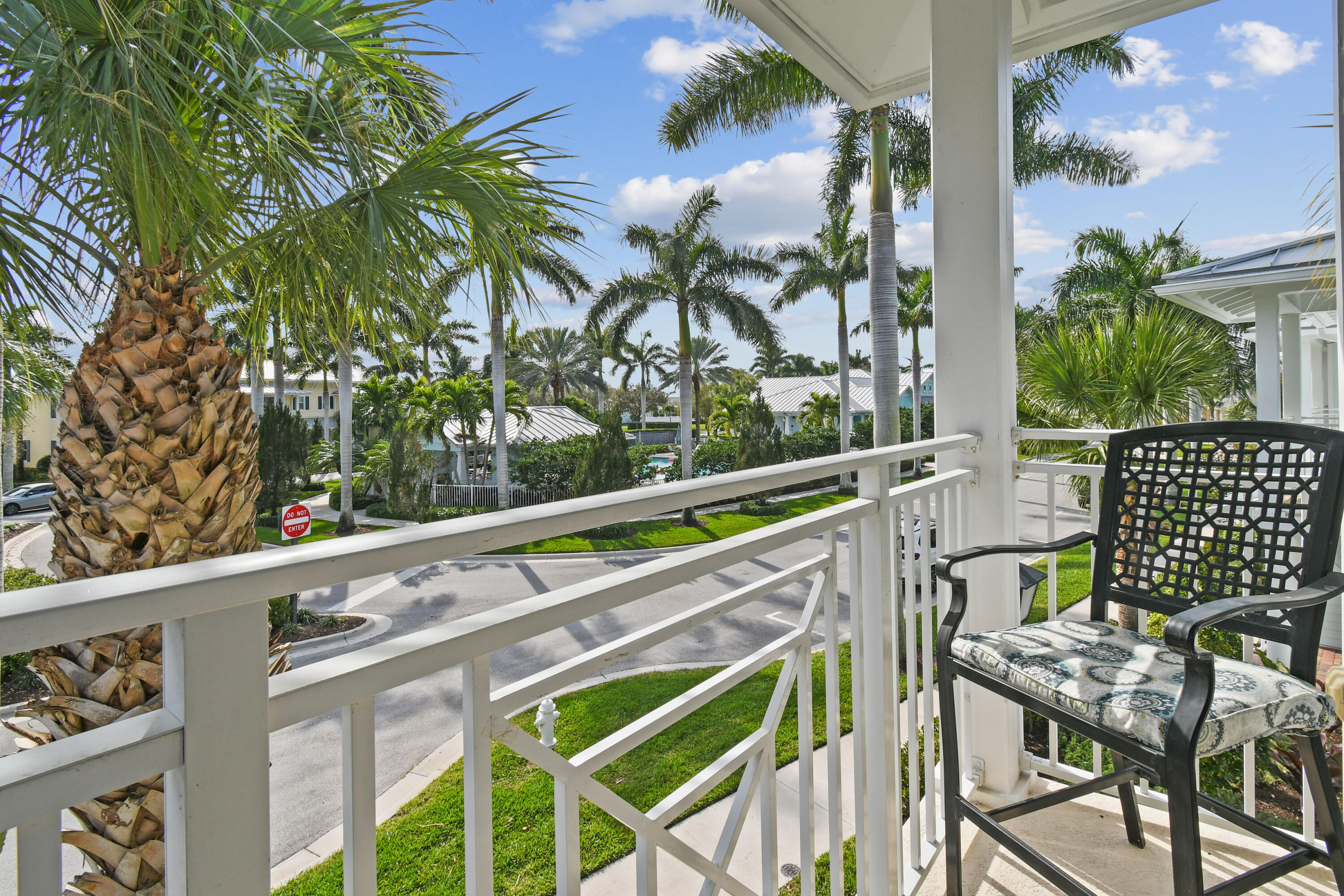1223 Community Drive Jupiter, FL 33458 - Photo 16 of 39 1223CommunityDr(31)