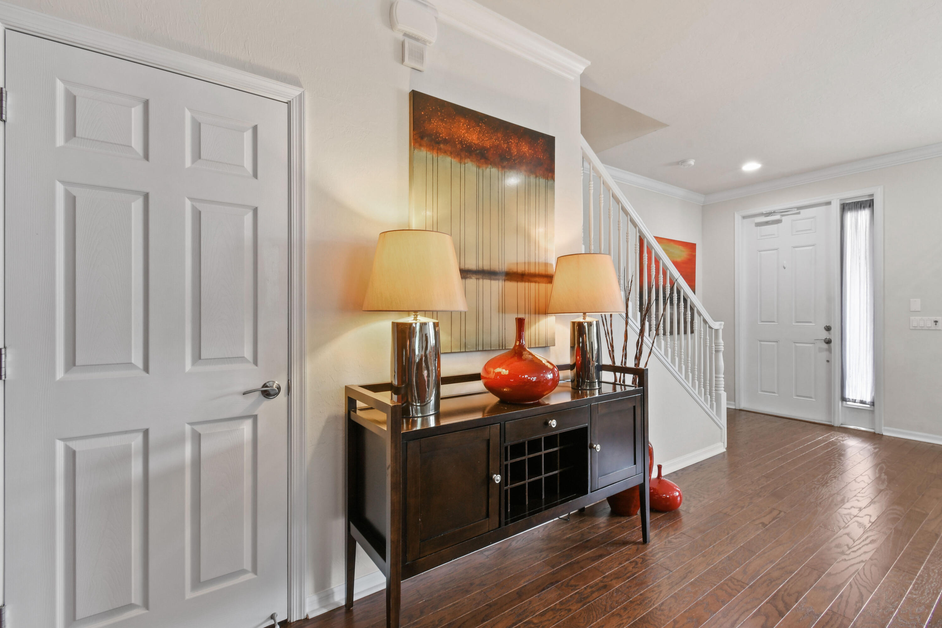 1223CommunityDr(8)