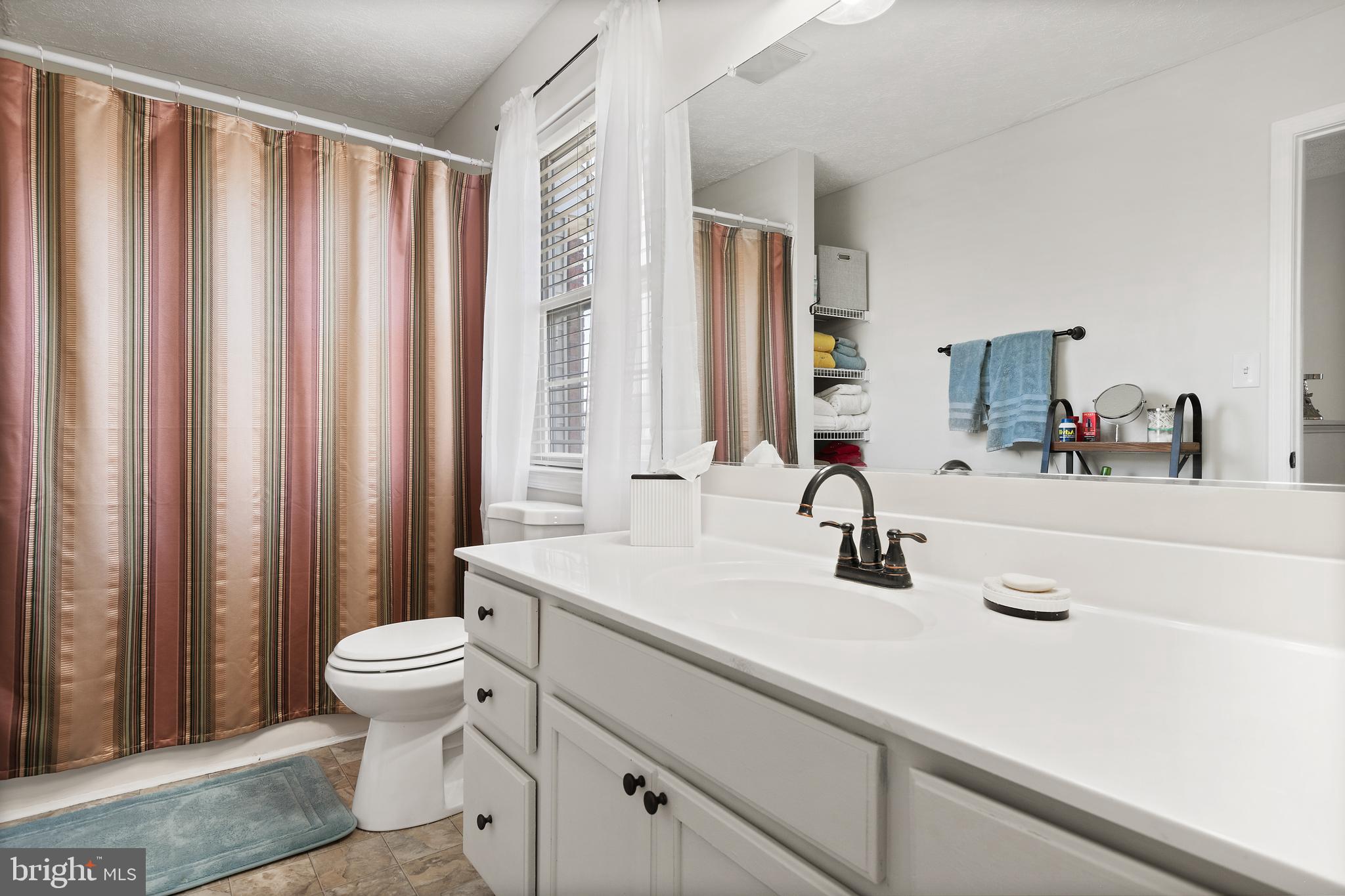 185 Country Ridge Drive Red Lion, PA 17356 - Photo 23 of 38 Full bathroom