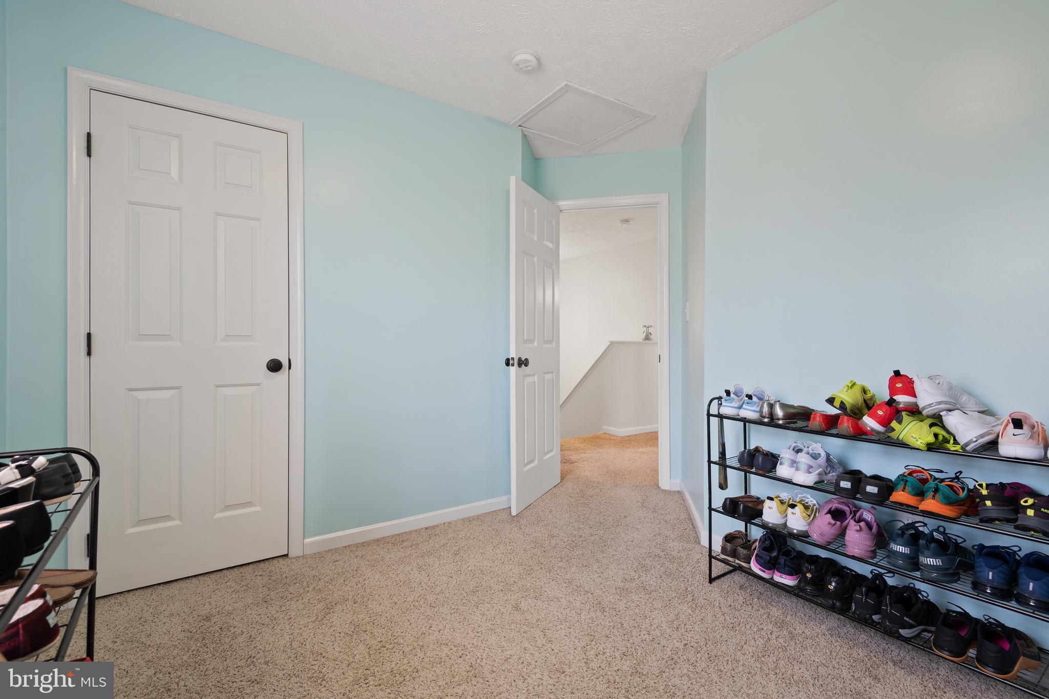 185 Country Ridge Drive Red Lion, PA 17356 - Photo 26 of 38 2nd bedroom