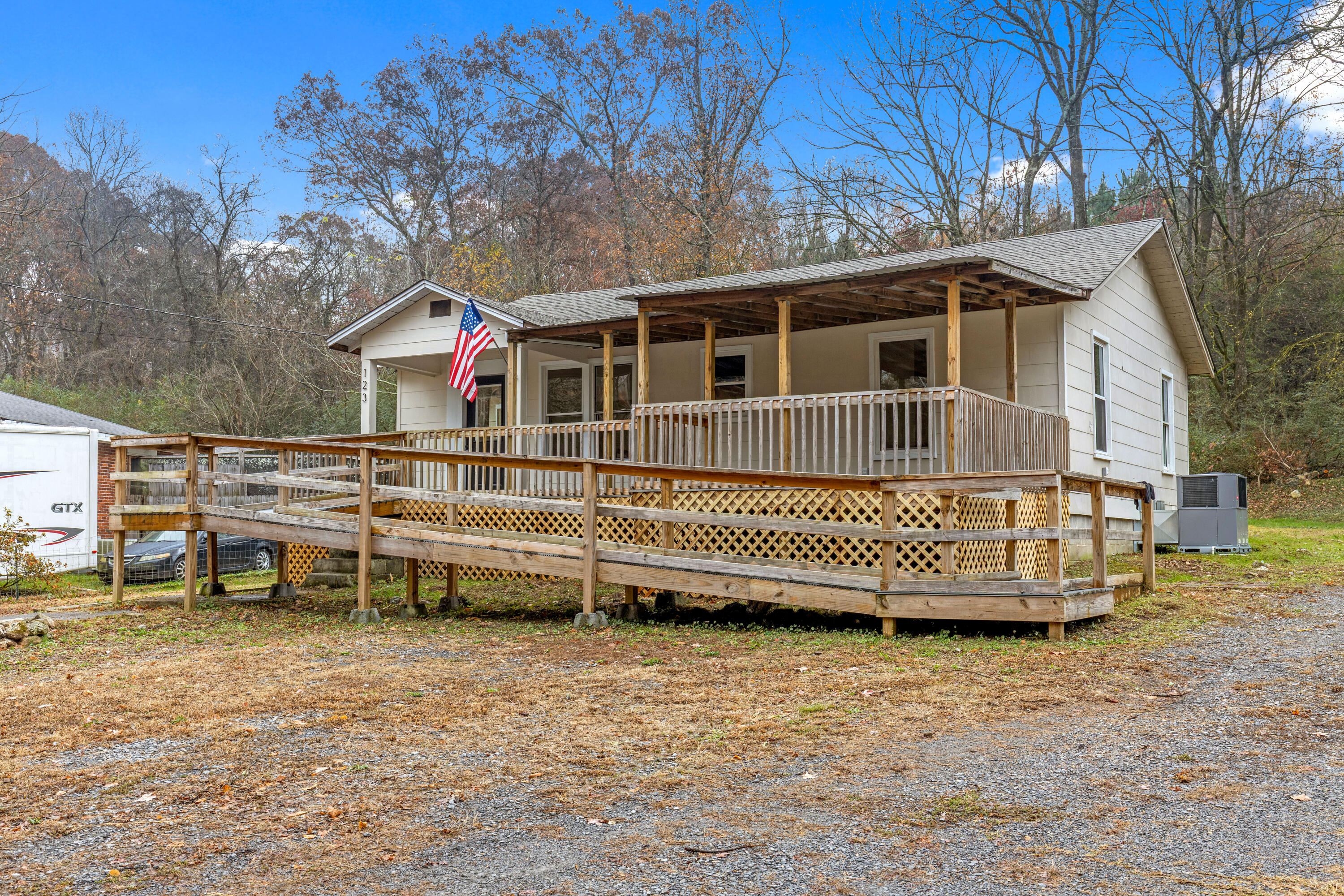123 Jamestown Road Chattanooga, TN 37416 - Photo 1 of 34 jamestown-36