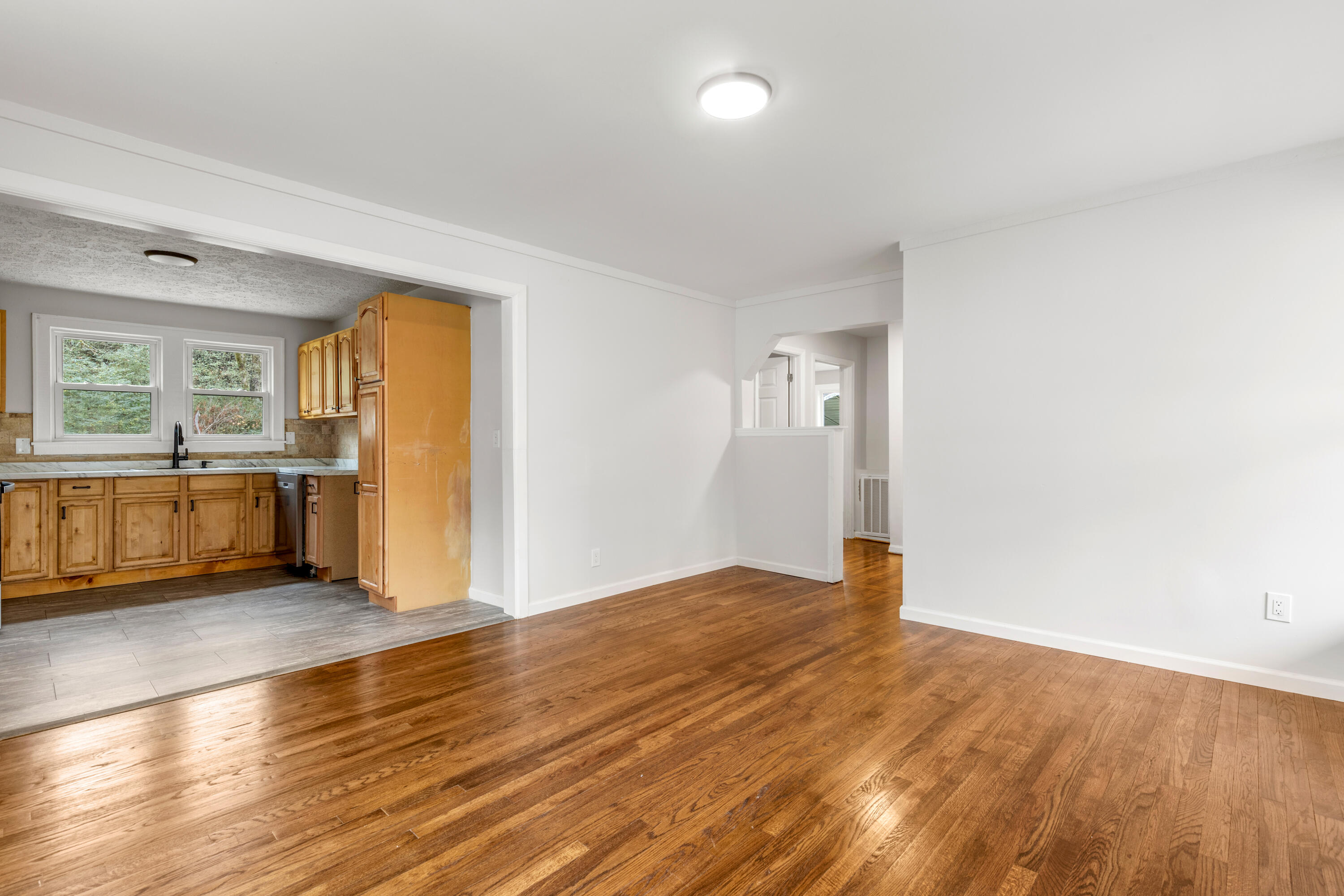 123 Jamestown Road Chattanooga, TN 37416 - Photo 11 of 34 jamestown-1