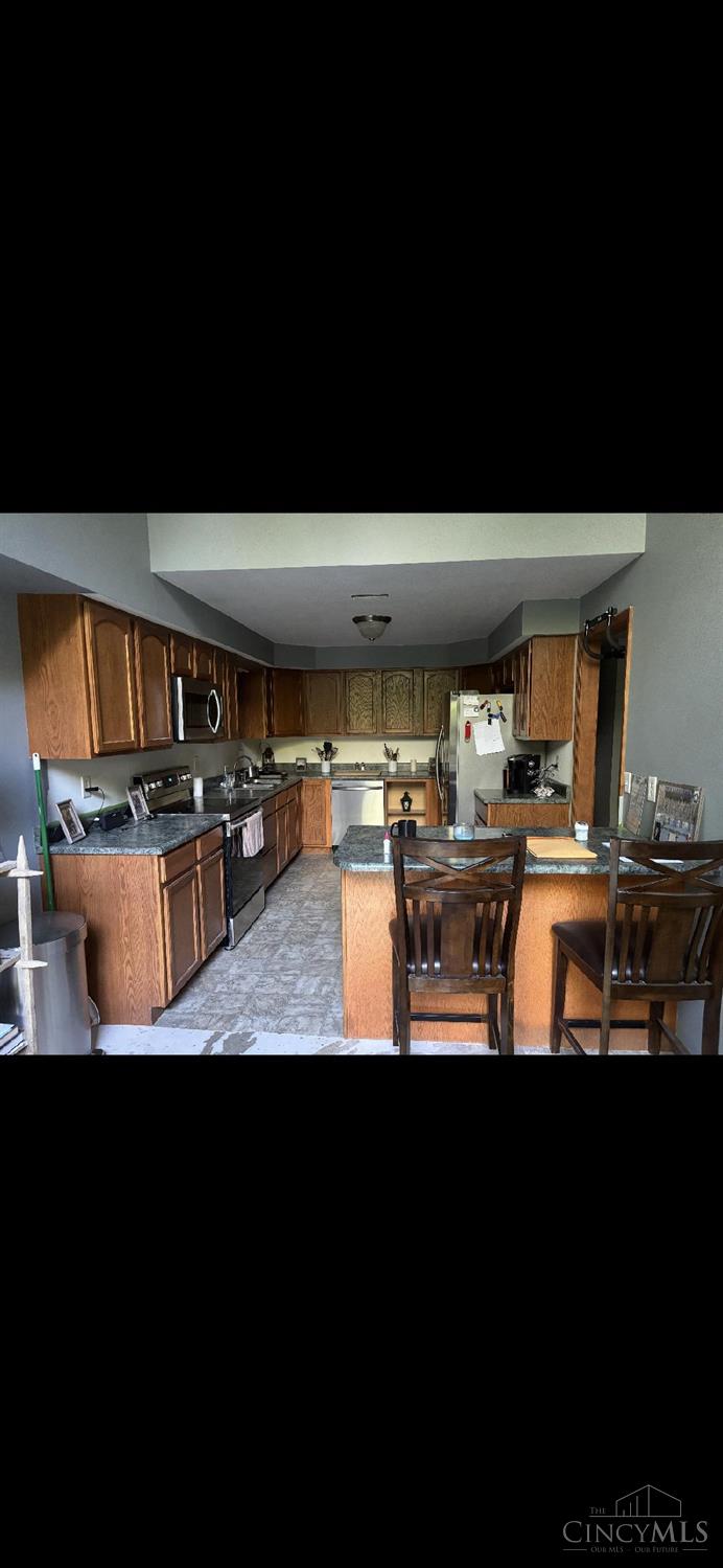 10600 Springer Road Hillsboro, OH 45133 - Photo 21 of 38 Spacious cabinets in kitchen