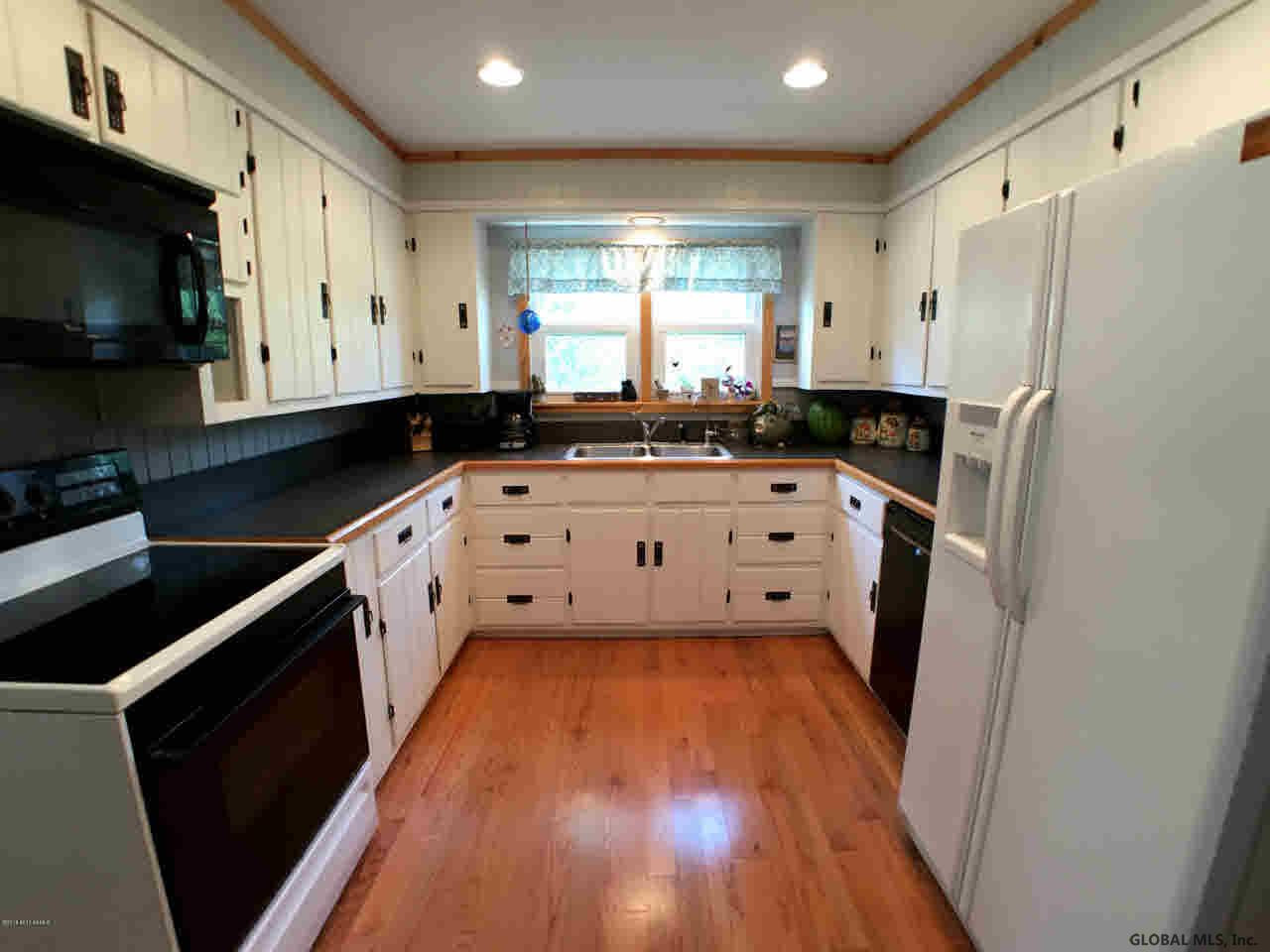 1104 Ridge Road Queensbury, NY 12804 - Photo 6 of 30 Photo 6