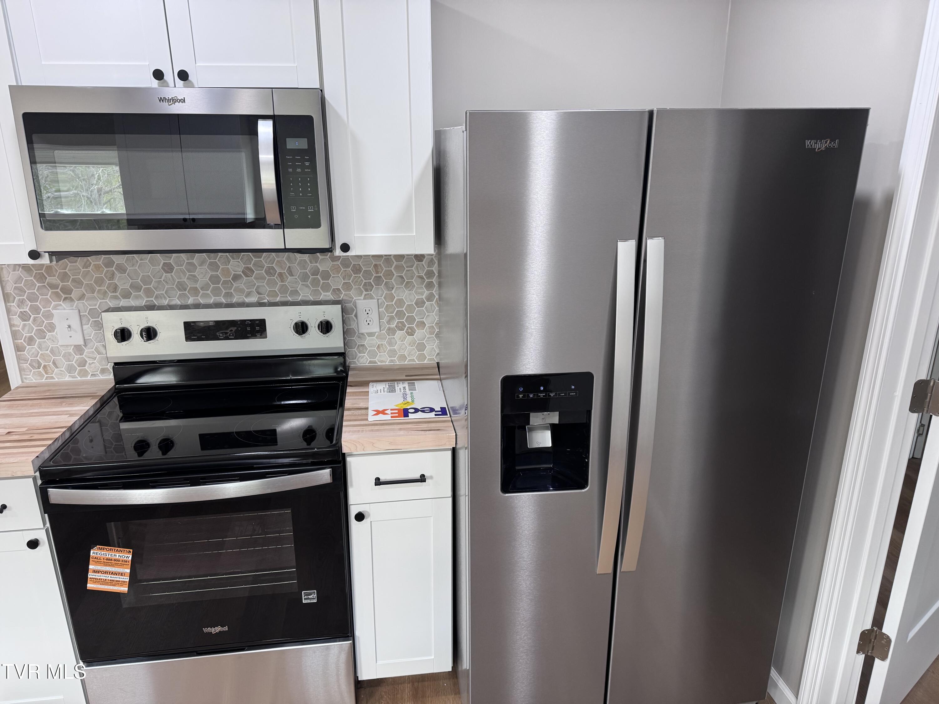 230 Hamilton Road Elizabethton, TN 37643 - Photo 12 of 14 IMG_2614