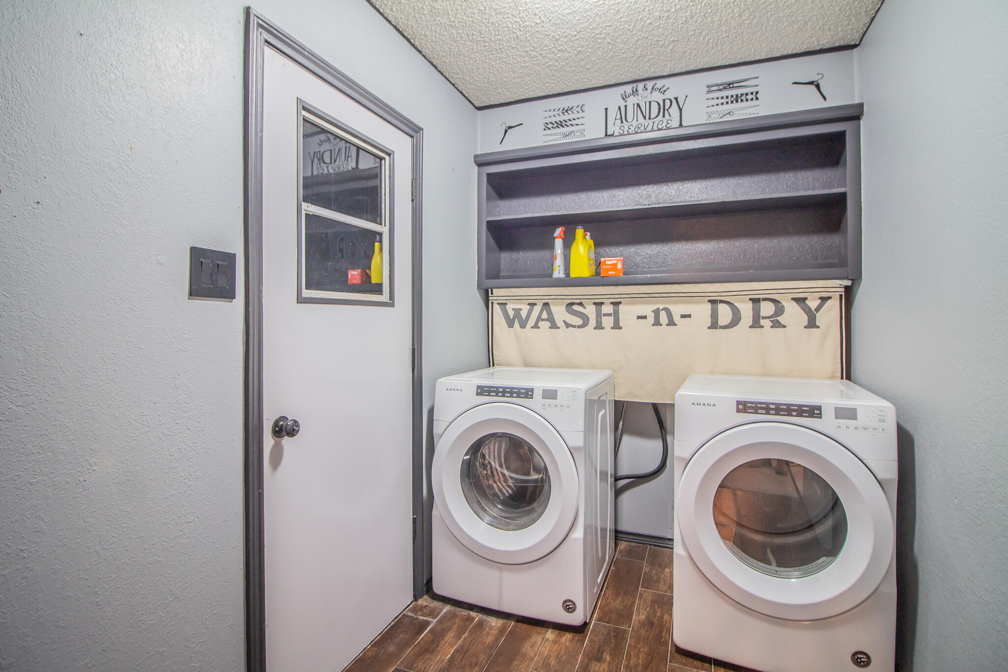 3401 89th Street Lubbock, TX 79423 - Photo 15 of 16 Laundry / Garage Entry