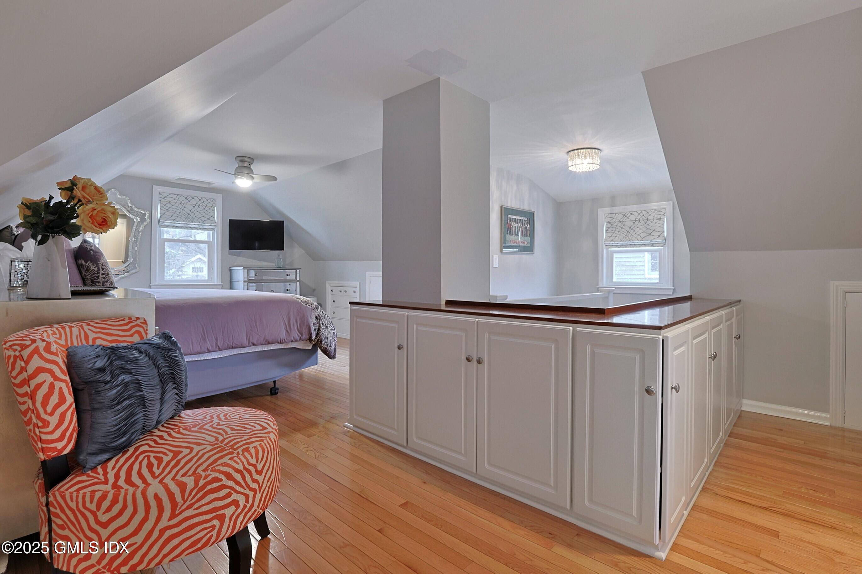 10 Rex Street Greenwich, CT 06831 - Photo 19 of 34 Q67A5818_13875563
