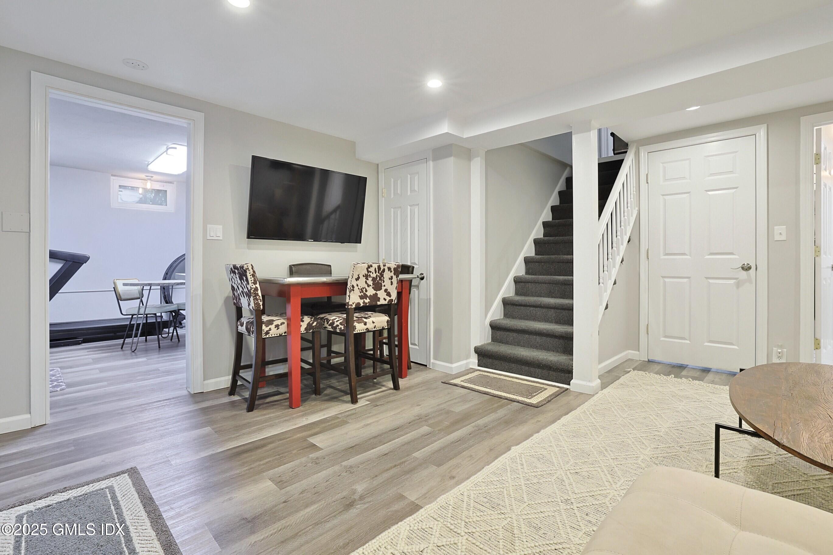 10 Rex Street Greenwich, CT 06831 - Photo 23 of 34 Q67A5831_13875570