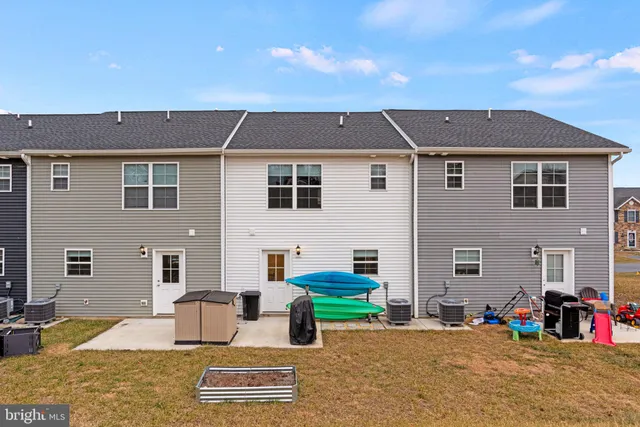 $235,000 | 8796 Hillside Way, Waynesboro, PA 17268