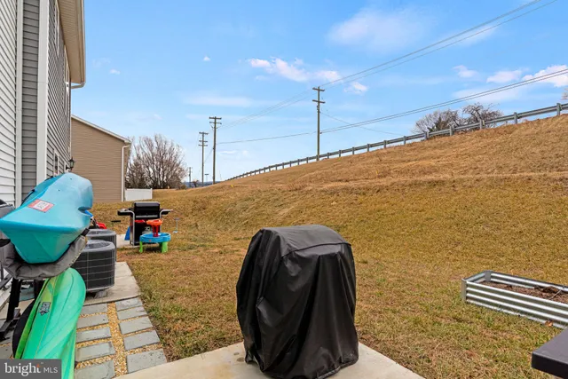 $235,000 | 8796 Hillside Way, Waynesboro, PA 17268