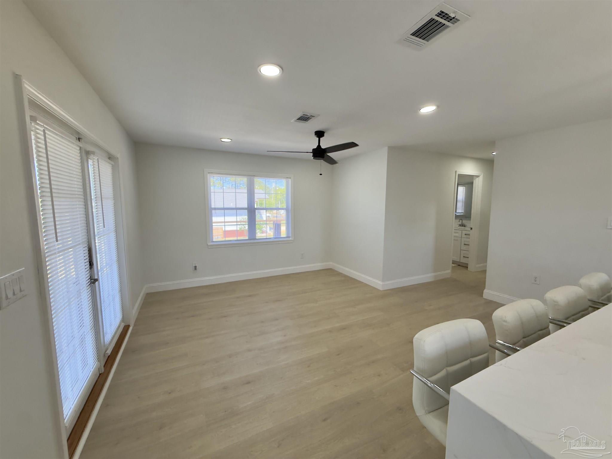 1613 Stanford Road Gulf Breeze, FL 32563 - Photo 14 of 48