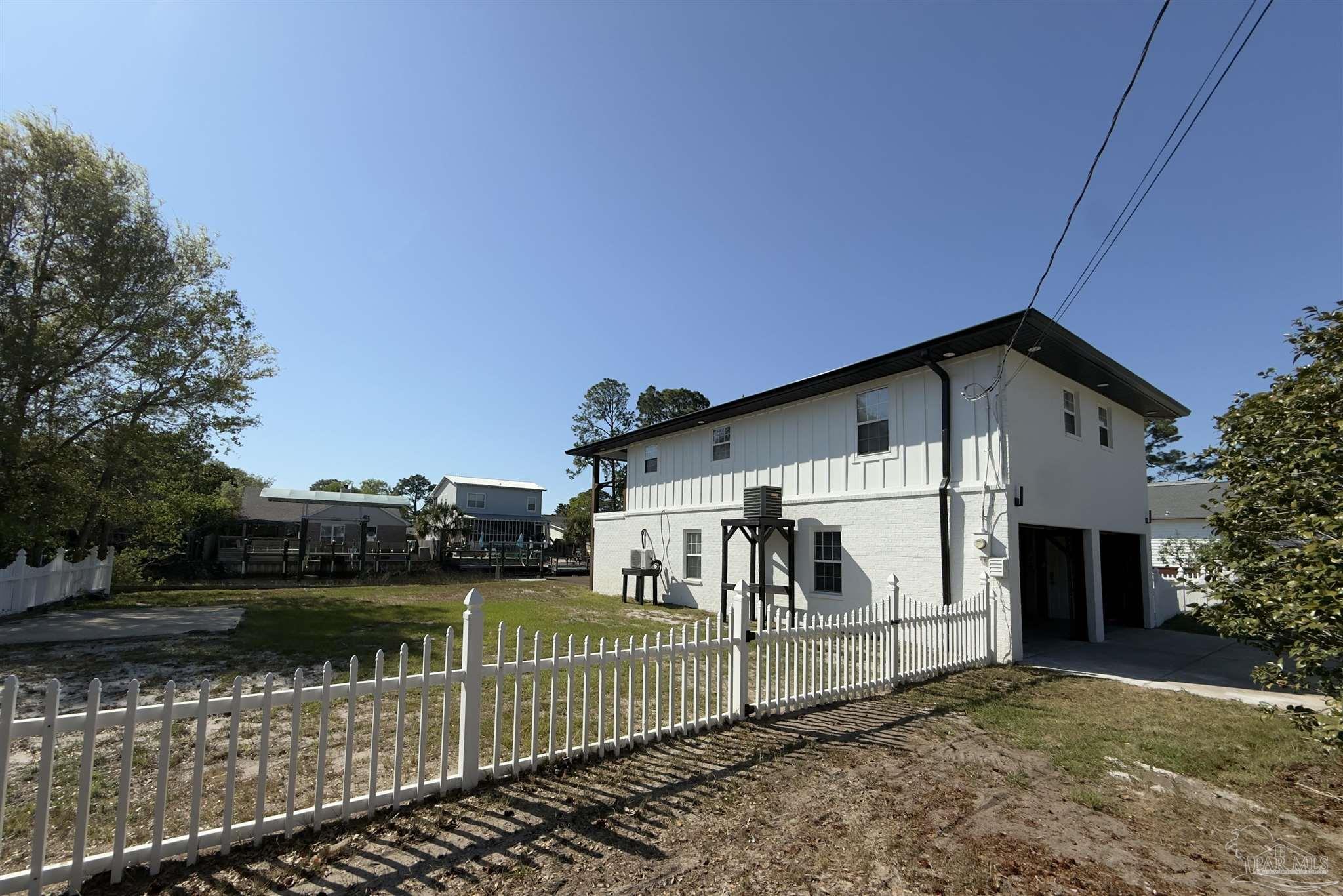 1613 Stanford Road Gulf Breeze, FL 32563 - Photo 45 of 48