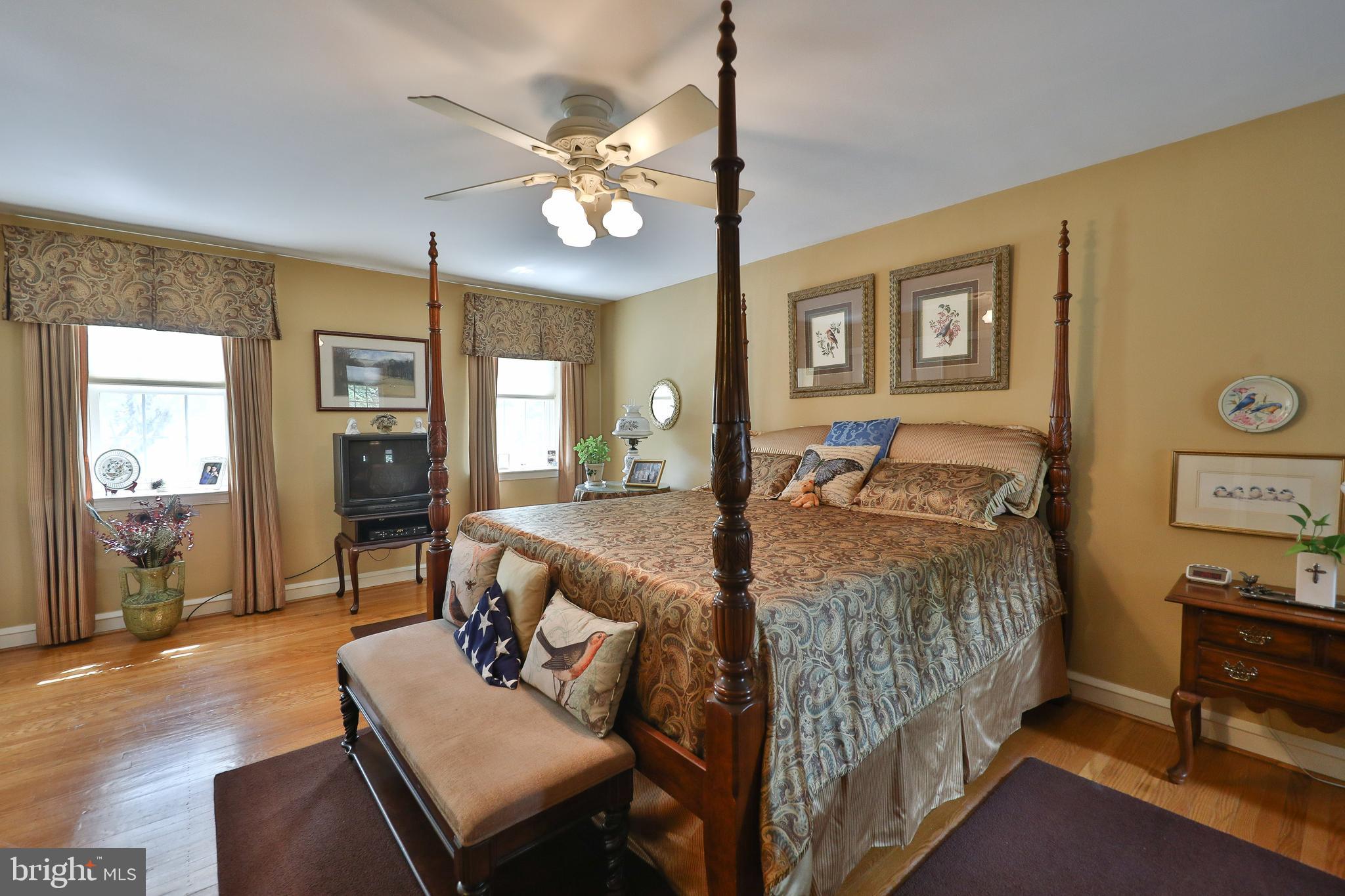 496 Holly Road Blue Bell, PA 19422 - Photo 22 of 37 Gallery Image 22