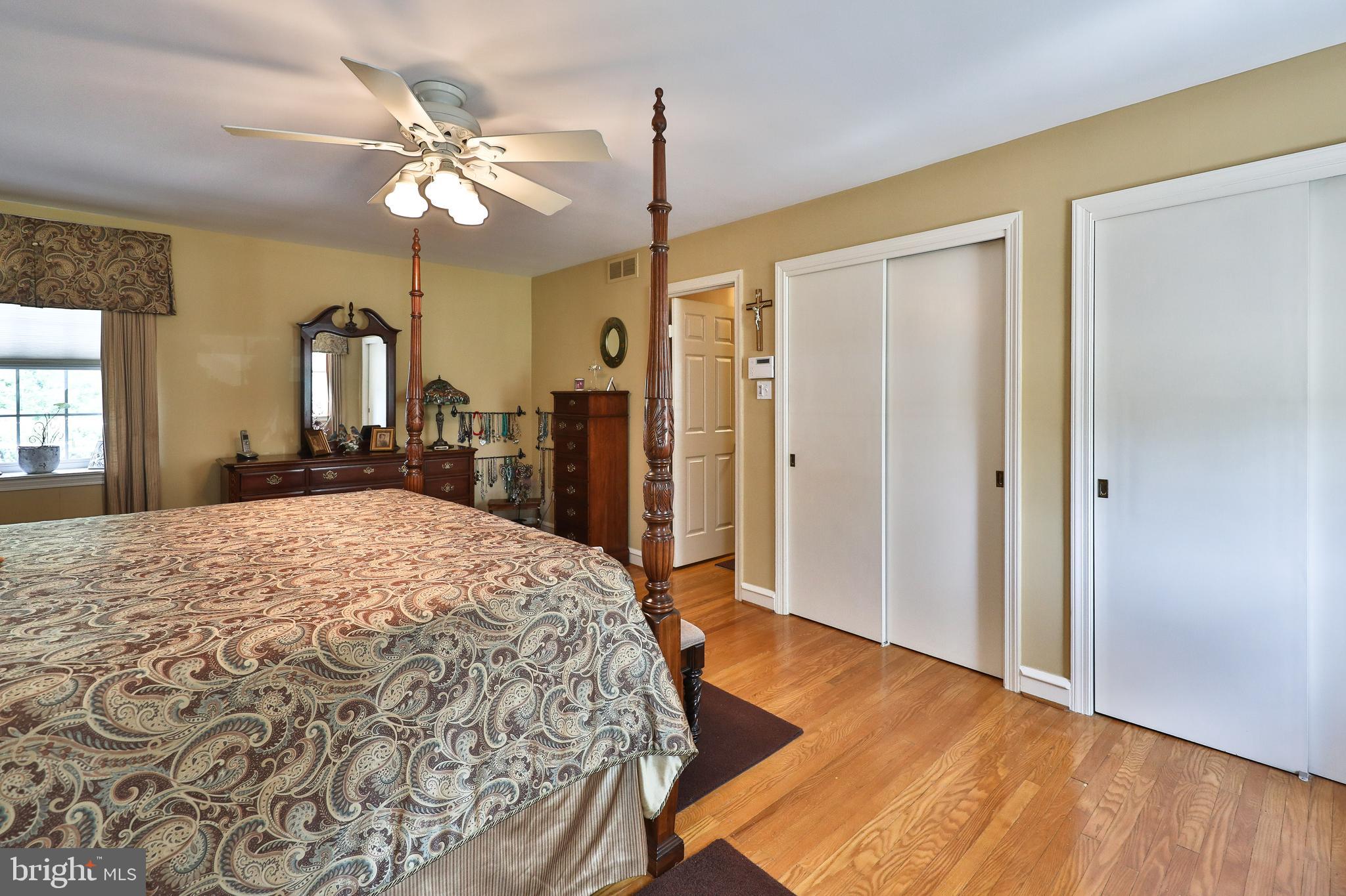 496 Holly Road Blue Bell, PA 19422 - Photo 24 of 37 Gallery Image 24