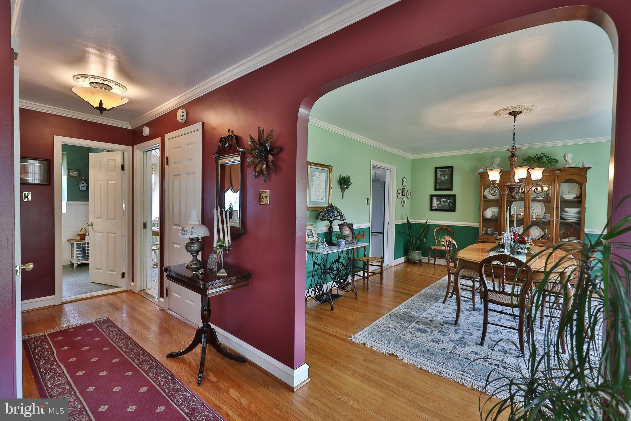496 Holly Road Blue Bell, PA 19422 - Photo 4 of 37 Gallery Image 4