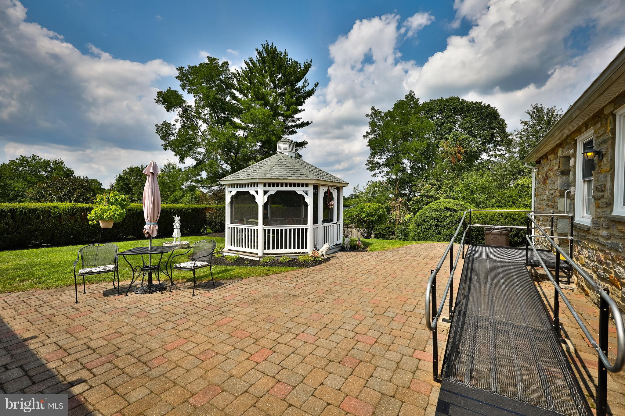 496 Holly Road Blue Bell, PA 19422 - Photo 33 of 37 Gallery Image 33