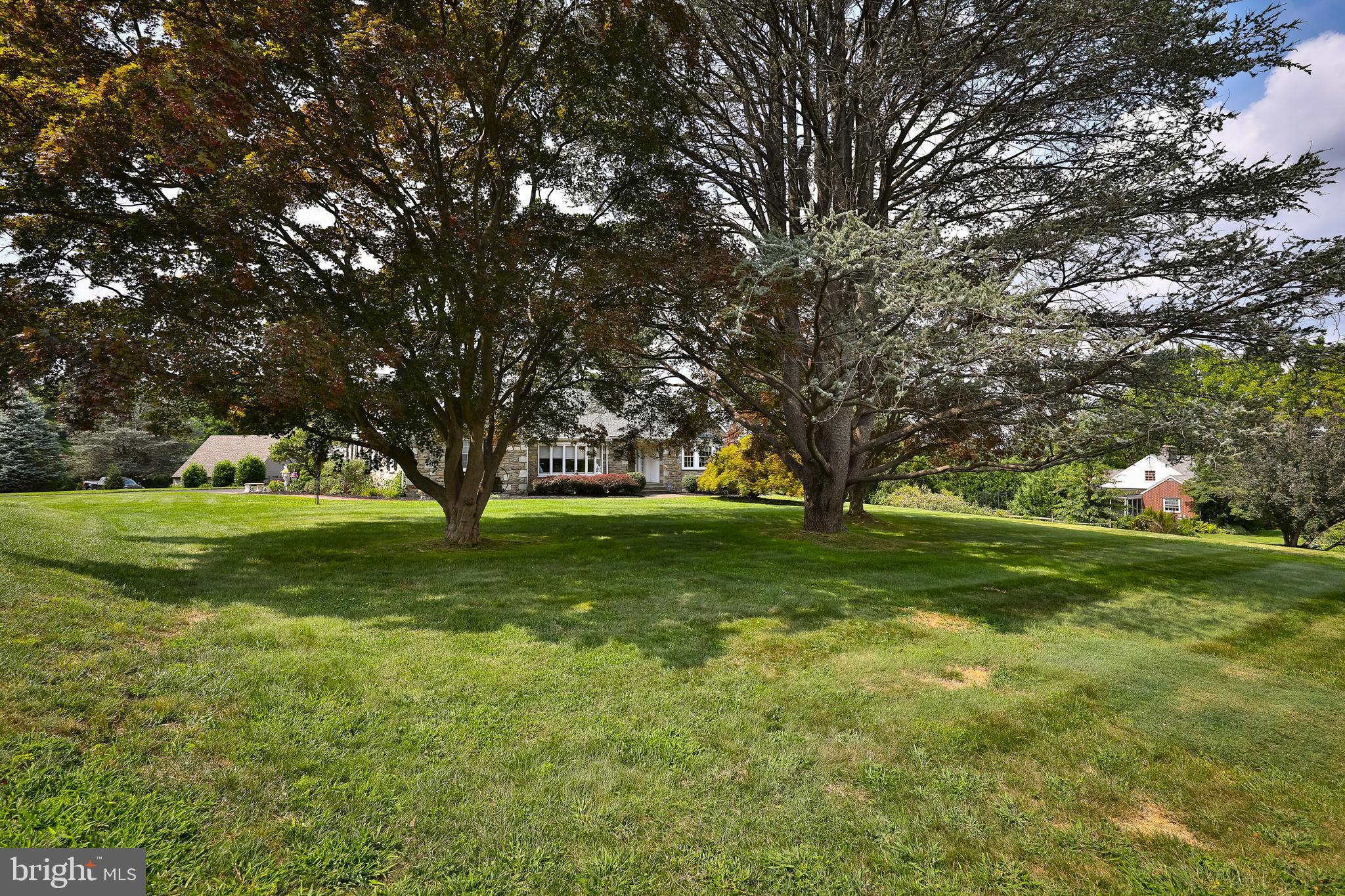 496 Holly Road Blue Bell, PA 19422 - Photo 36 of 37 Gallery Image 36