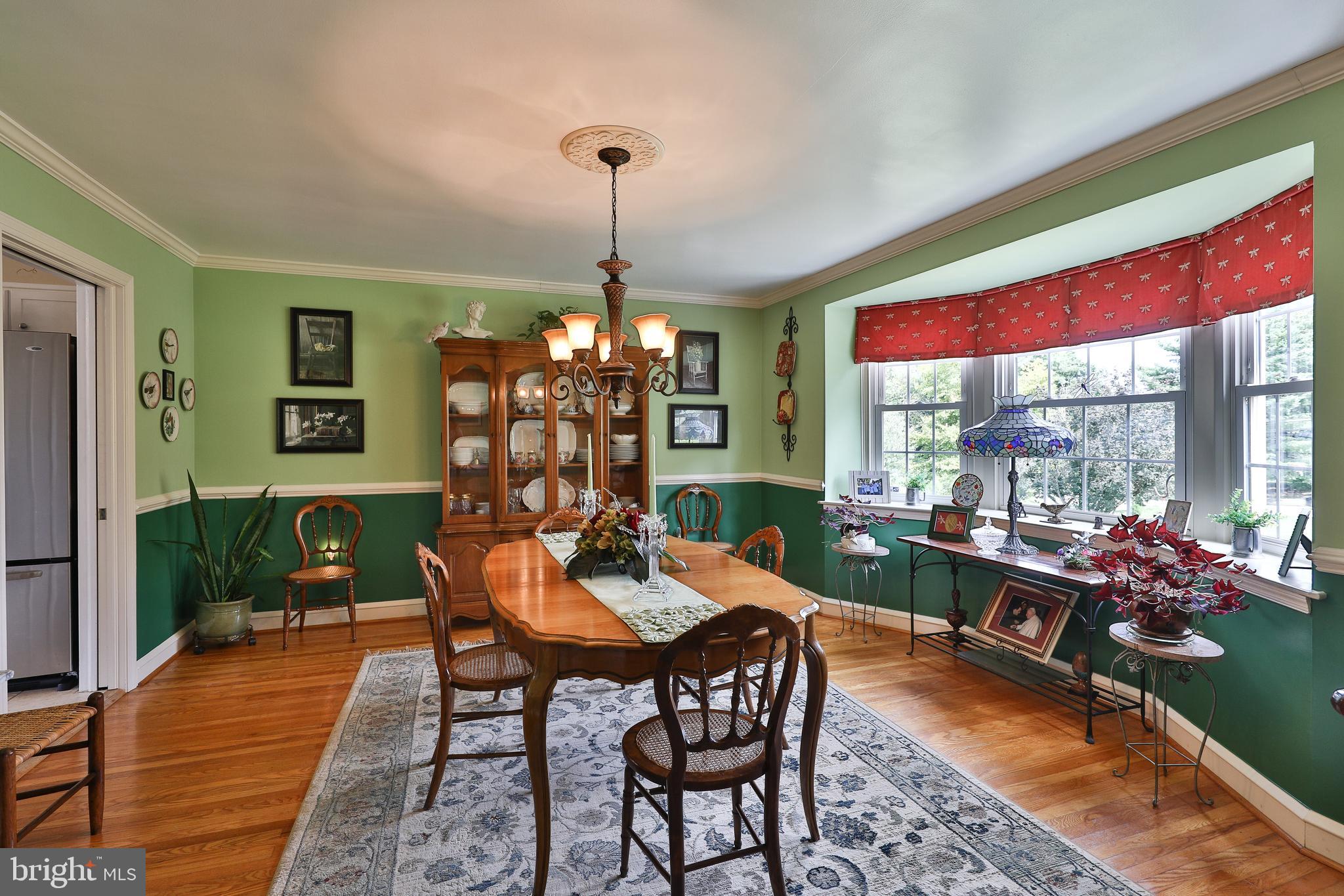 496 Holly Road Blue Bell, PA 19422 - Photo 9 of 37 Gallery Image 9