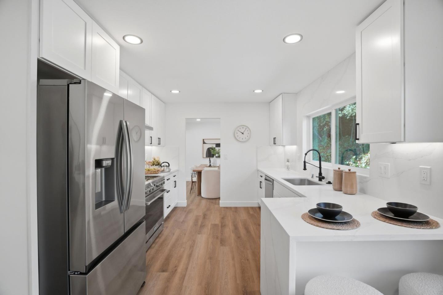 93 Ridgeview Avenue San Jose, CA 95127 - Photo 16 of 60