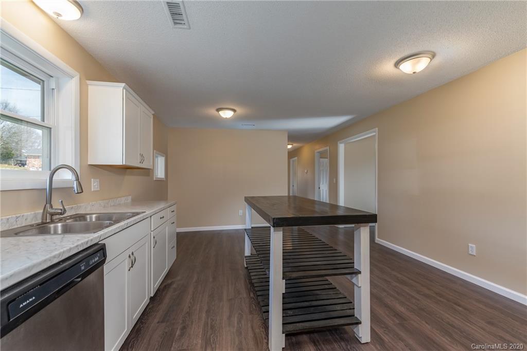 247 Roberson Road Forest City, NC 28043 - Photo 6 of 22 Gallery Image 6