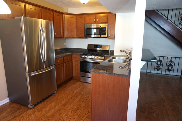 1438 Inverrary Lane Deerfield, IL 60015 - Photo 2 of 18