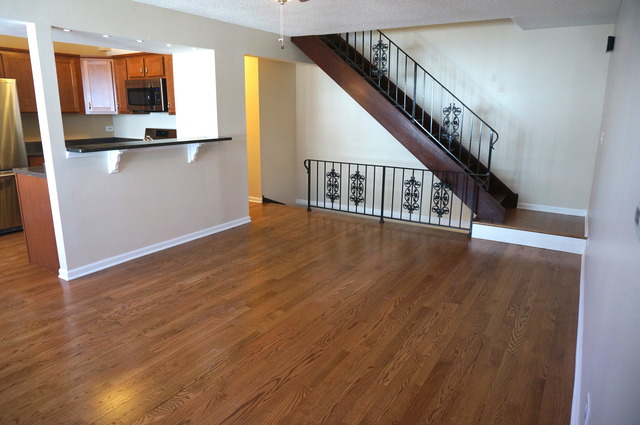 1438 Inverrary Lane Deerfield, IL 60015 - Photo 4 of 18