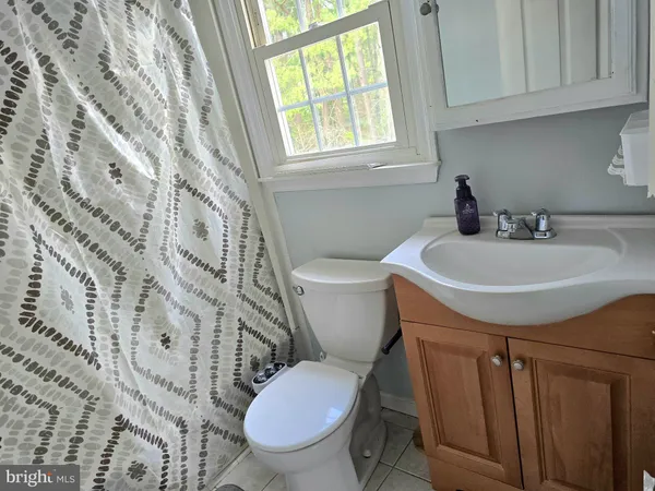 $385,000 | 902 Clydesdale Drive, Bear, DE 19701