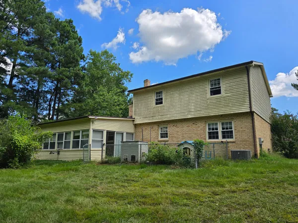 $385,000 | 902 Clydesdale Drive, Bear, DE 19701