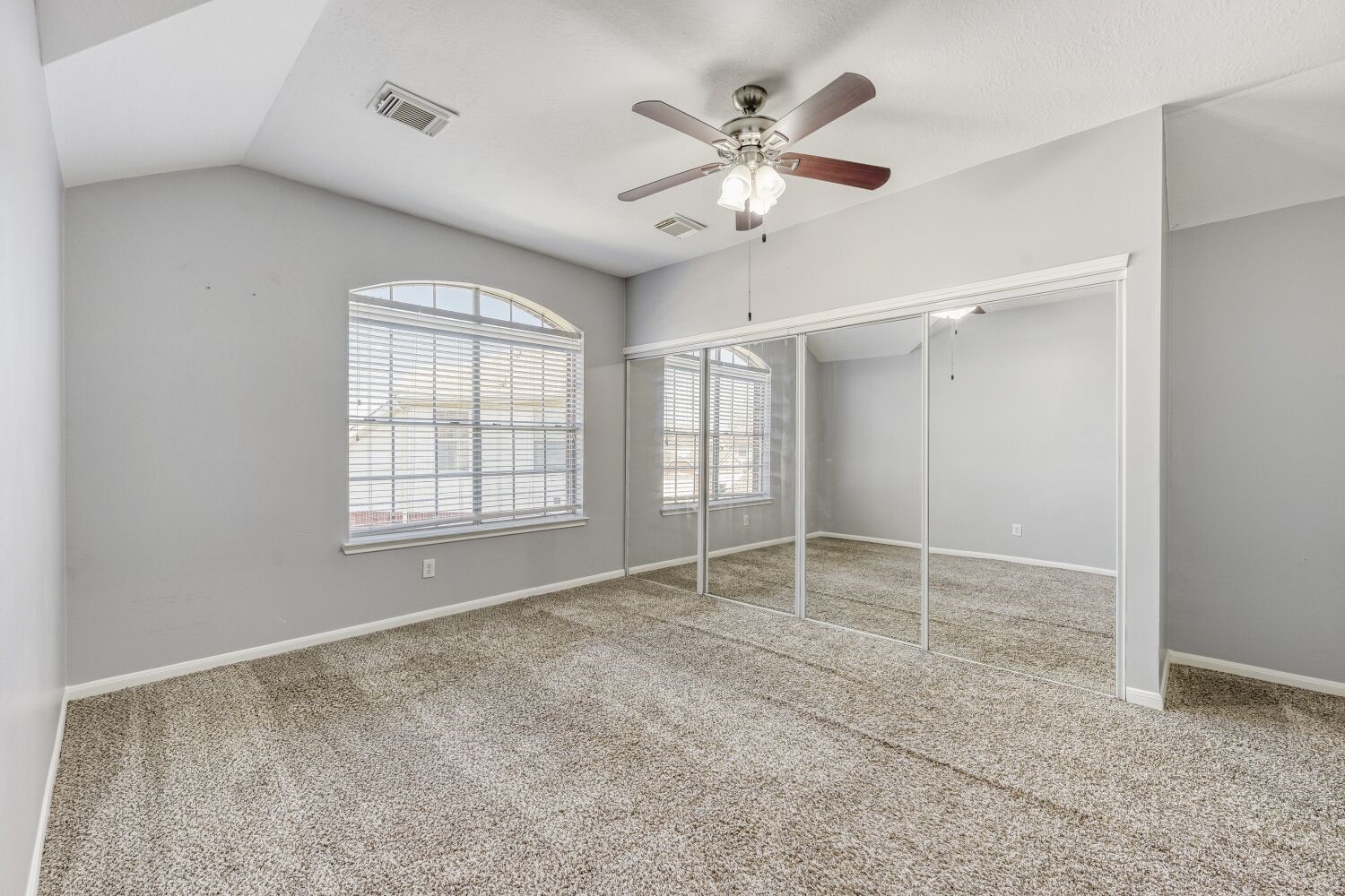 9351 Royal Way Houston, TX 77083 - Photo 13 of 22 Upstairs bedroom