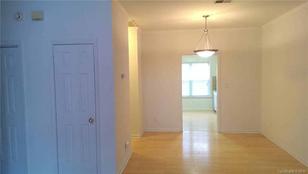 2141 Lennox Square Road, Unit 36 Charlotte, NC 28210 - Photo 11 of 22 Gallery Image 11