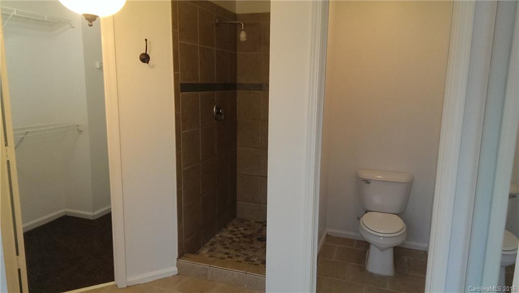2141 Lennox Square Road, Unit 36 Charlotte, NC 28210 - Photo 17 of 22 Gallery Image 17