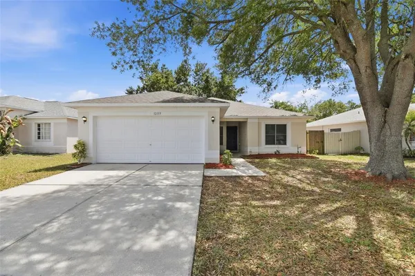 $309,900 | 12119 Feldwood Creek Lane, Riverview, FL 33579