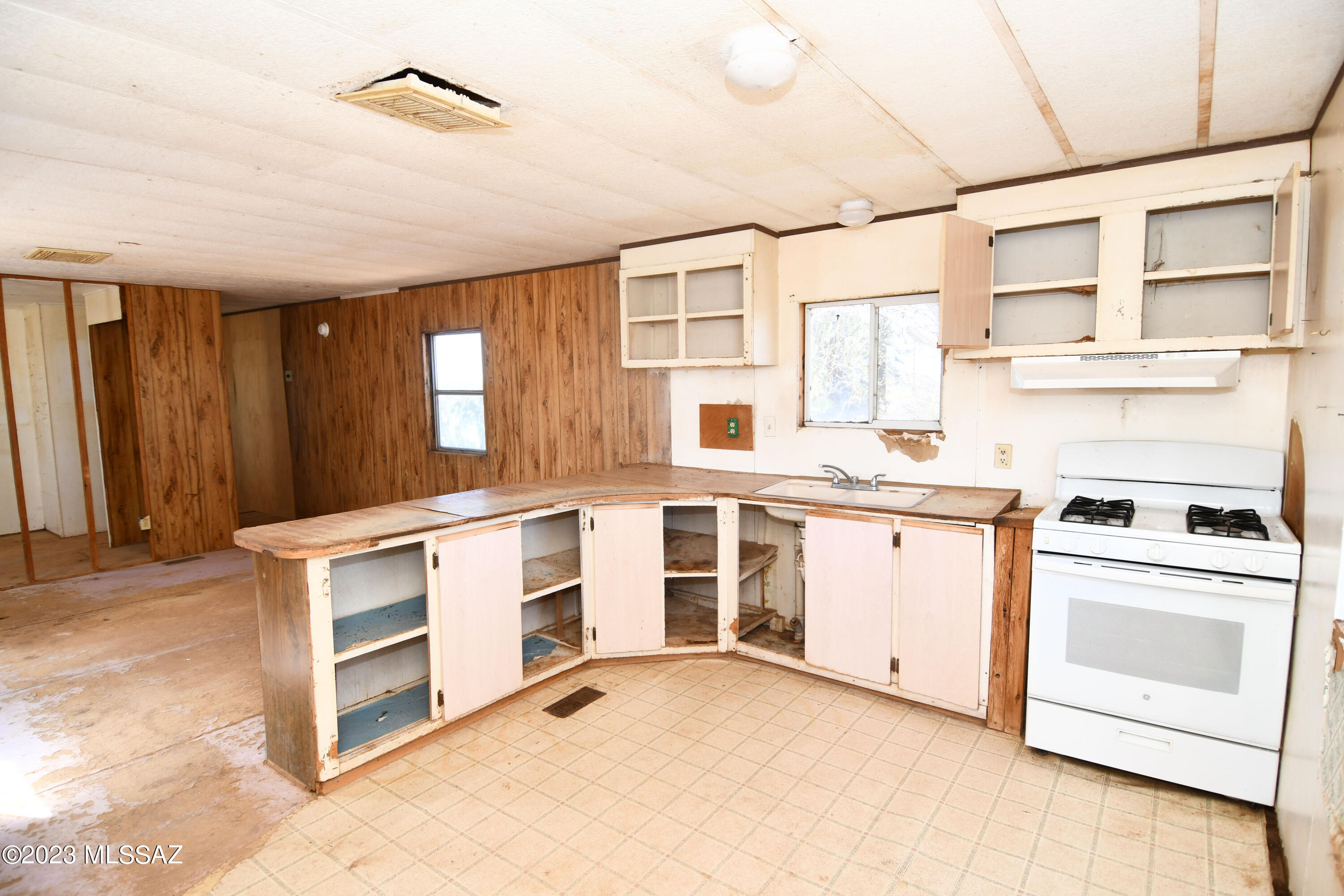 4567 North Avra Road Tucson, AZ 85743 - Photo 31 of 41 Gallery Image 31